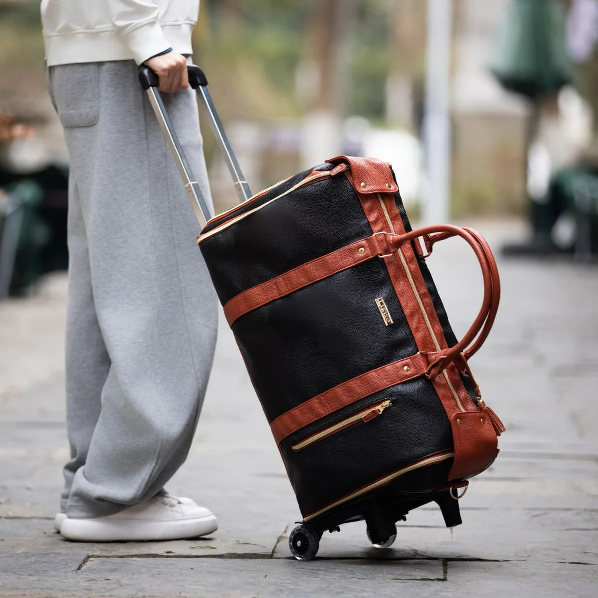 Luhxe Travel Bag 2.0 - Image 25